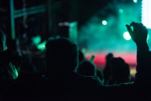 大阪でショーパブを開業するにはどんな営業許可が必要か？